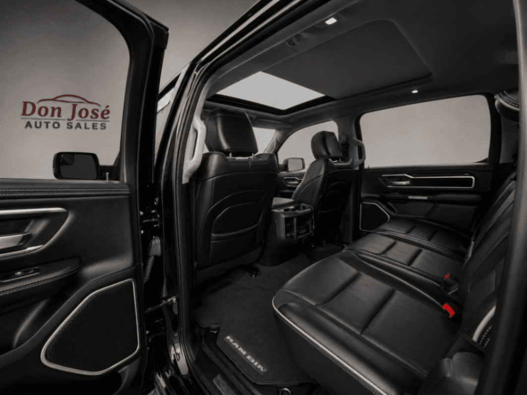Car Image 12