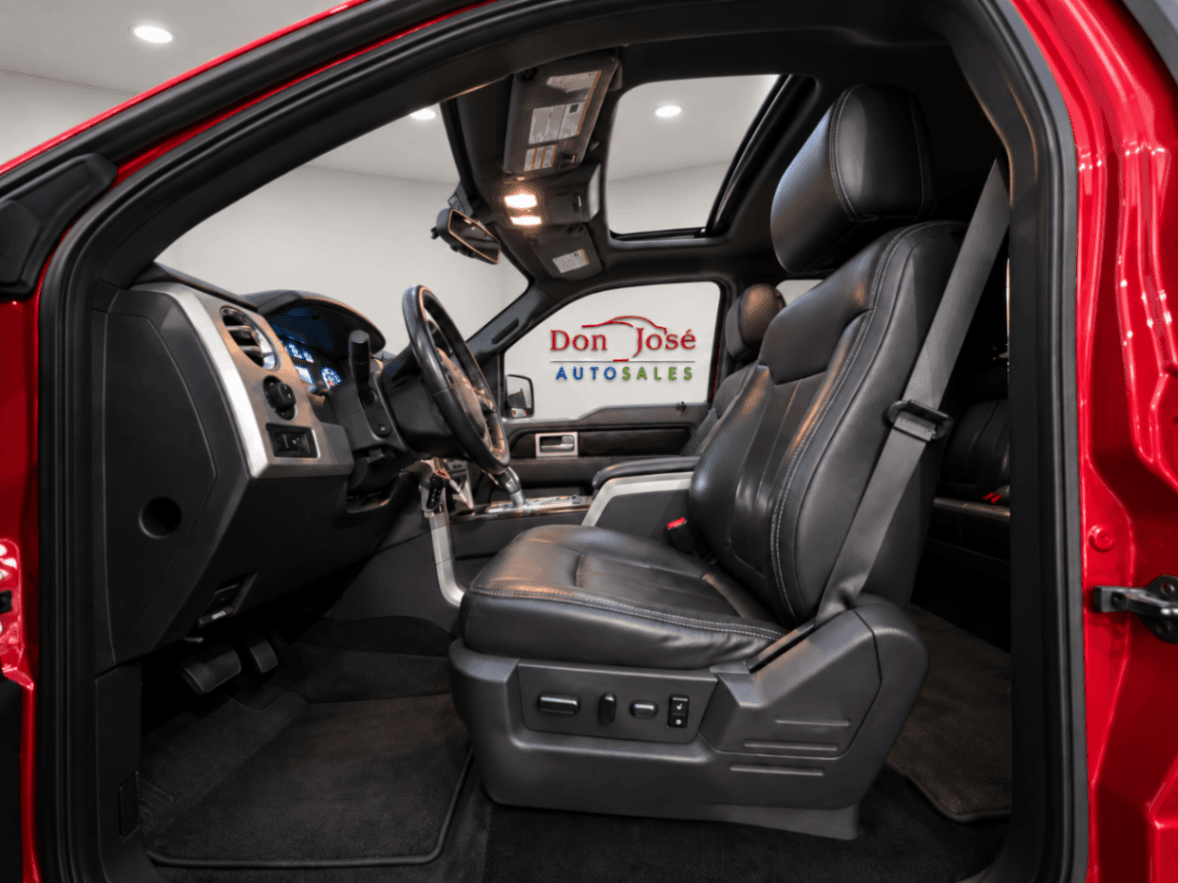 Car Image 12