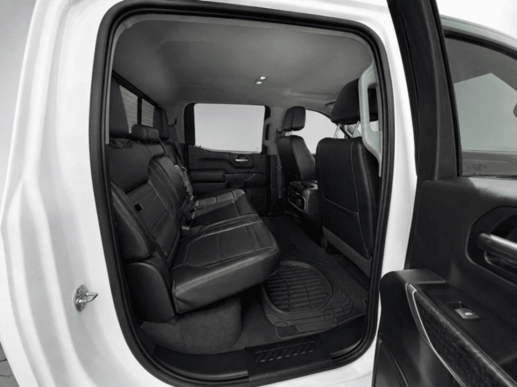 Car Image 15