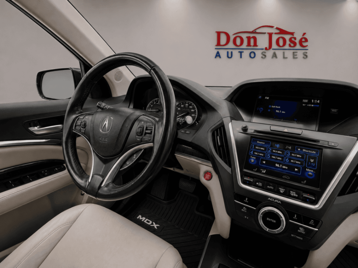 Car Image 16