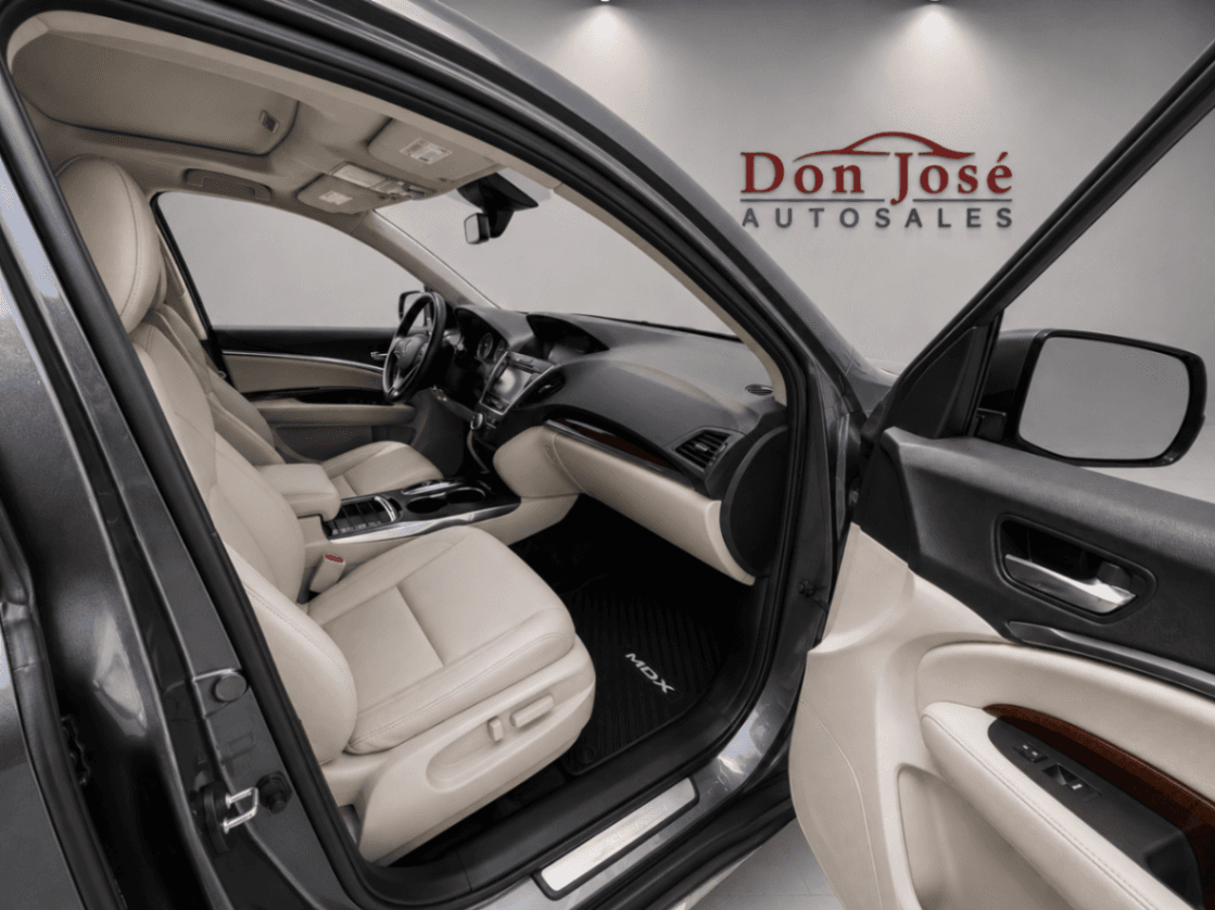 Car Image 9