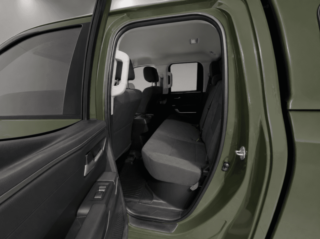 Car Image 11
