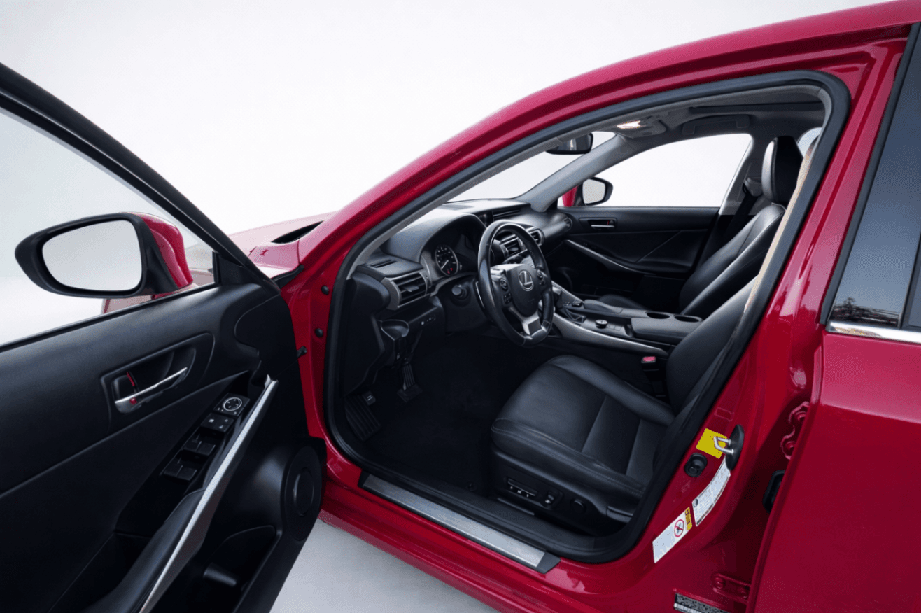 Car Image 11