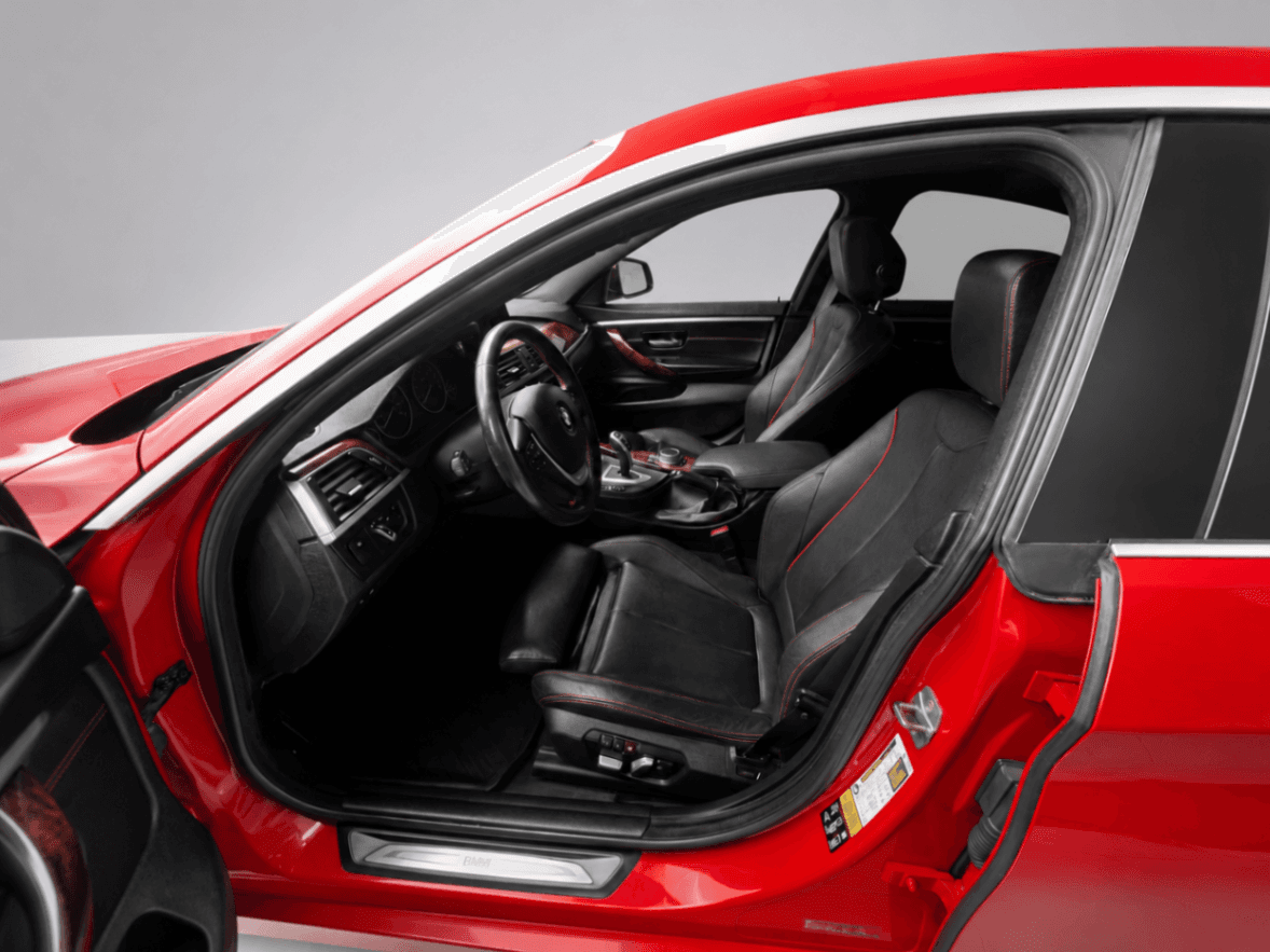 Car Image 13