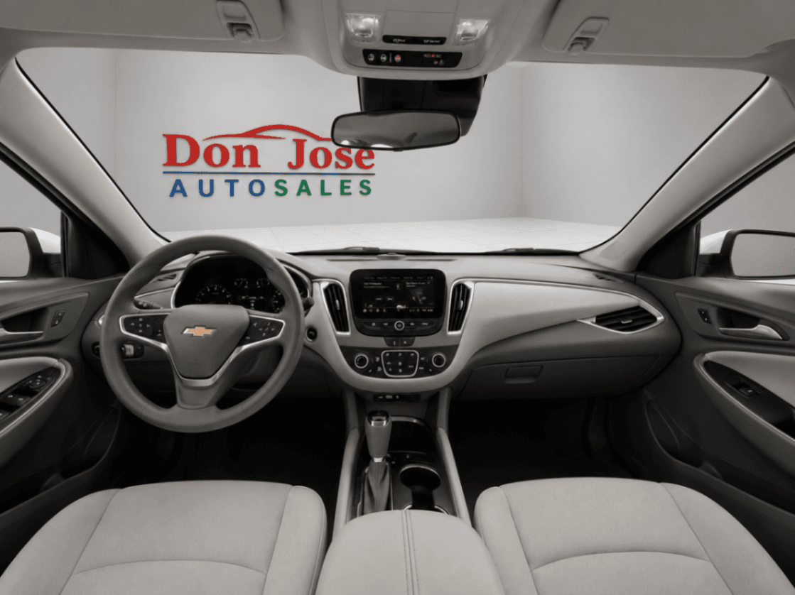 Car Image 16