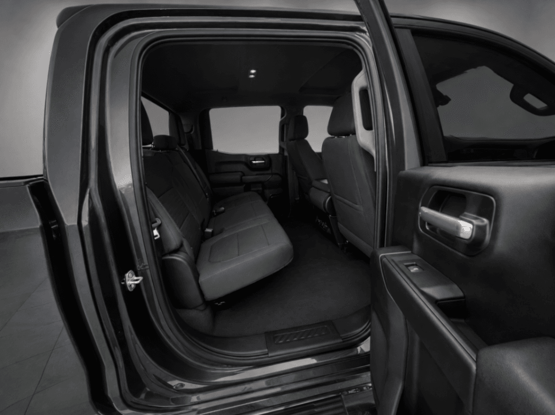 Car Image 15