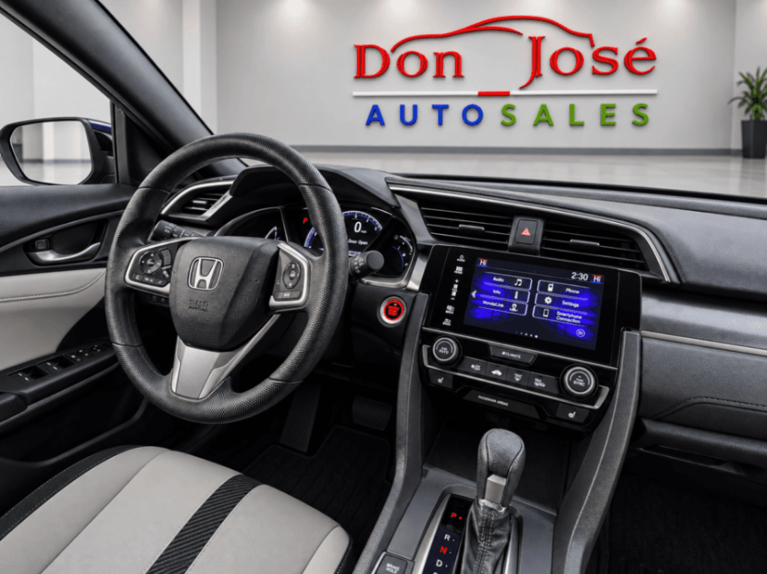 Car Image 16
