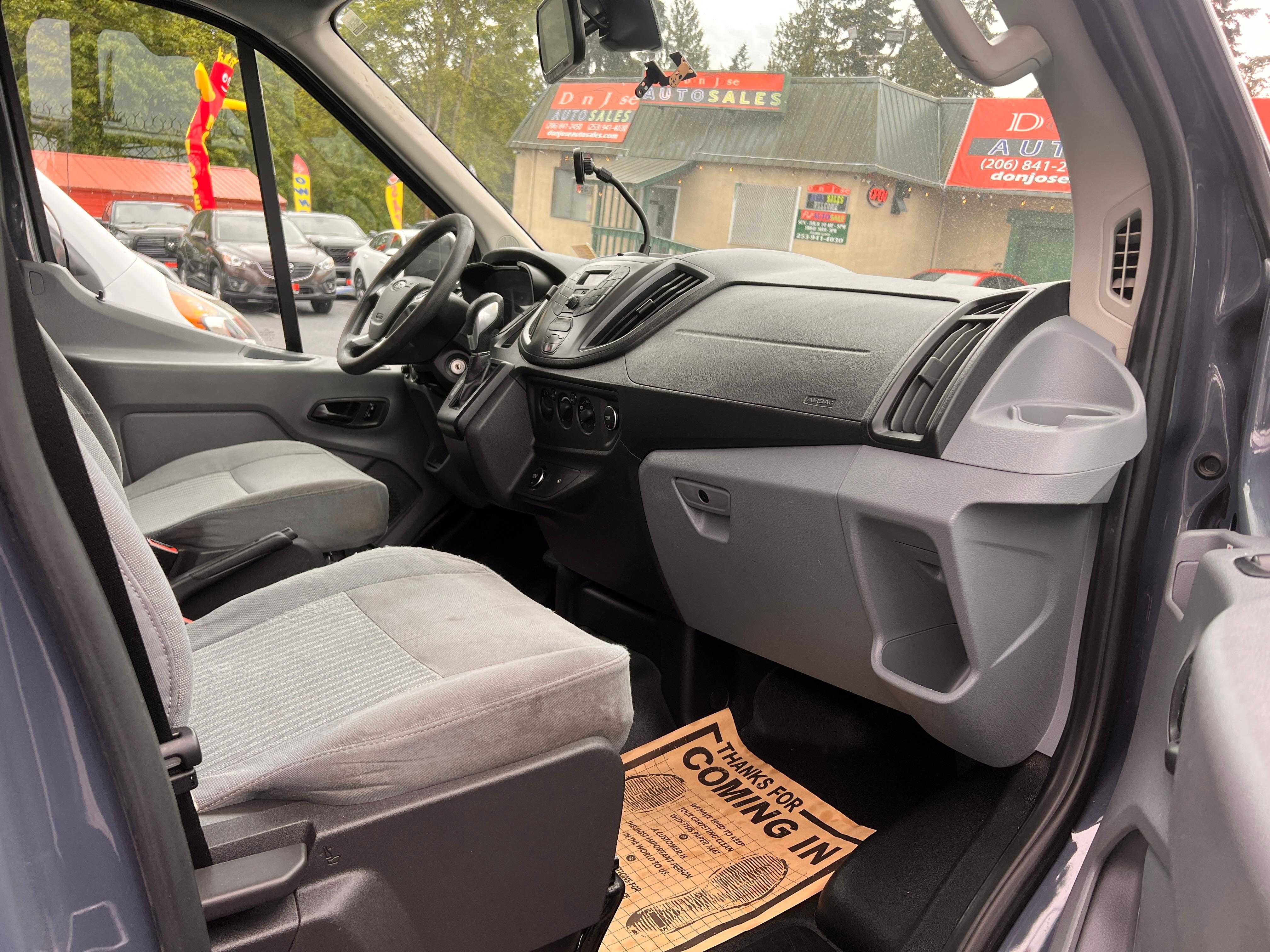 Ford Transit Image 2