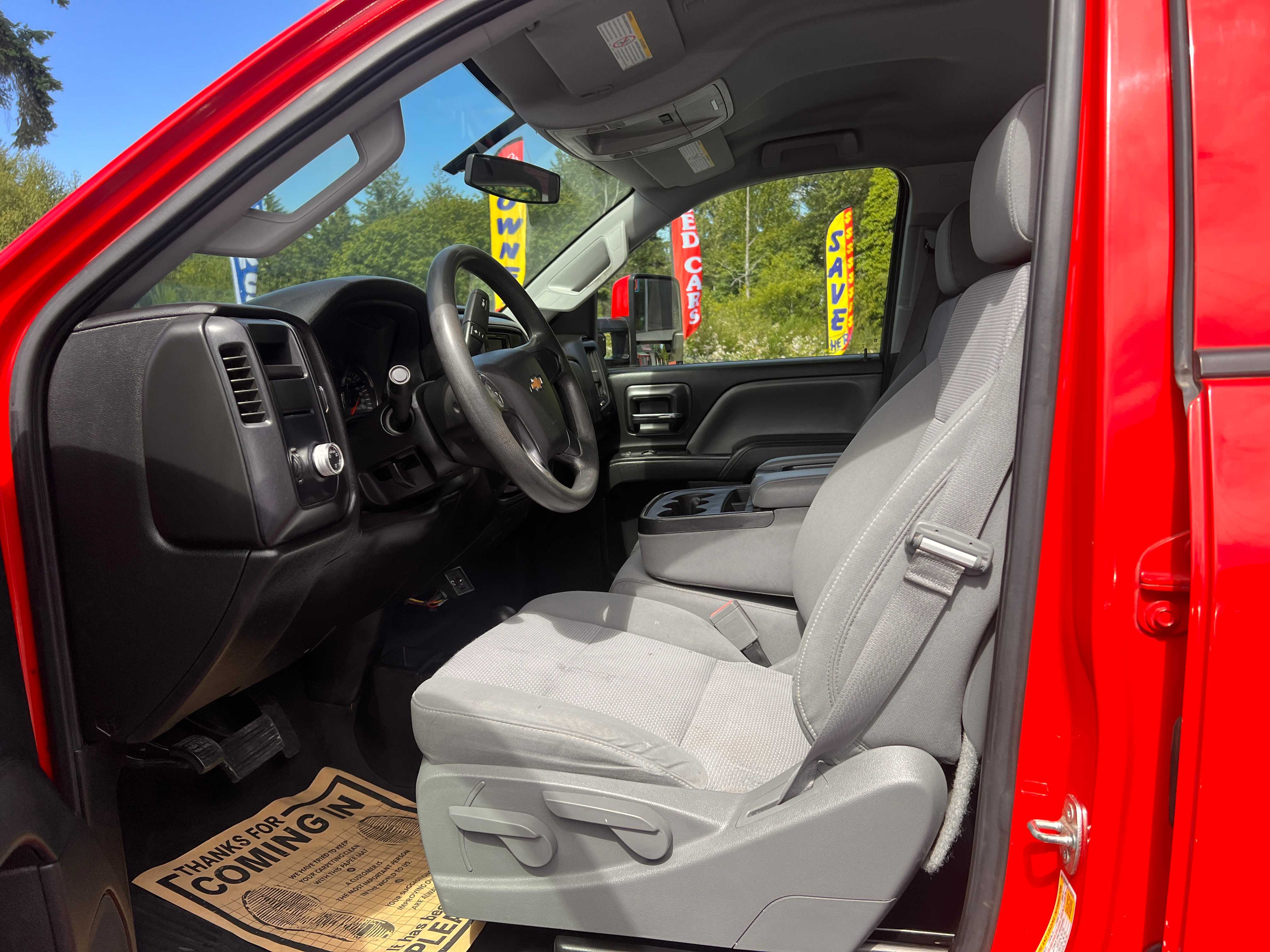 Chevrolet Silverado 2500HD Image 6