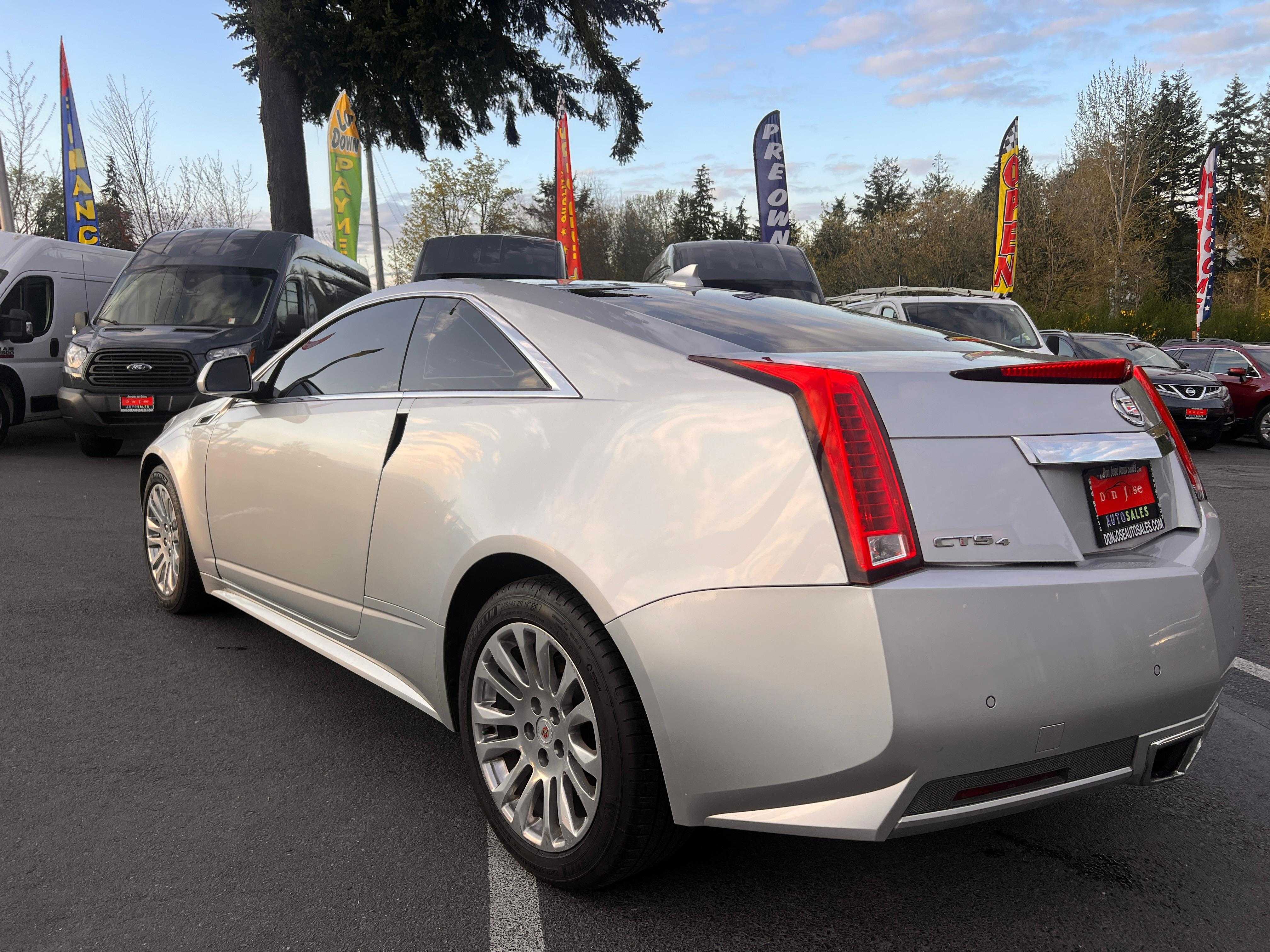 Cadillac Cts Image 8