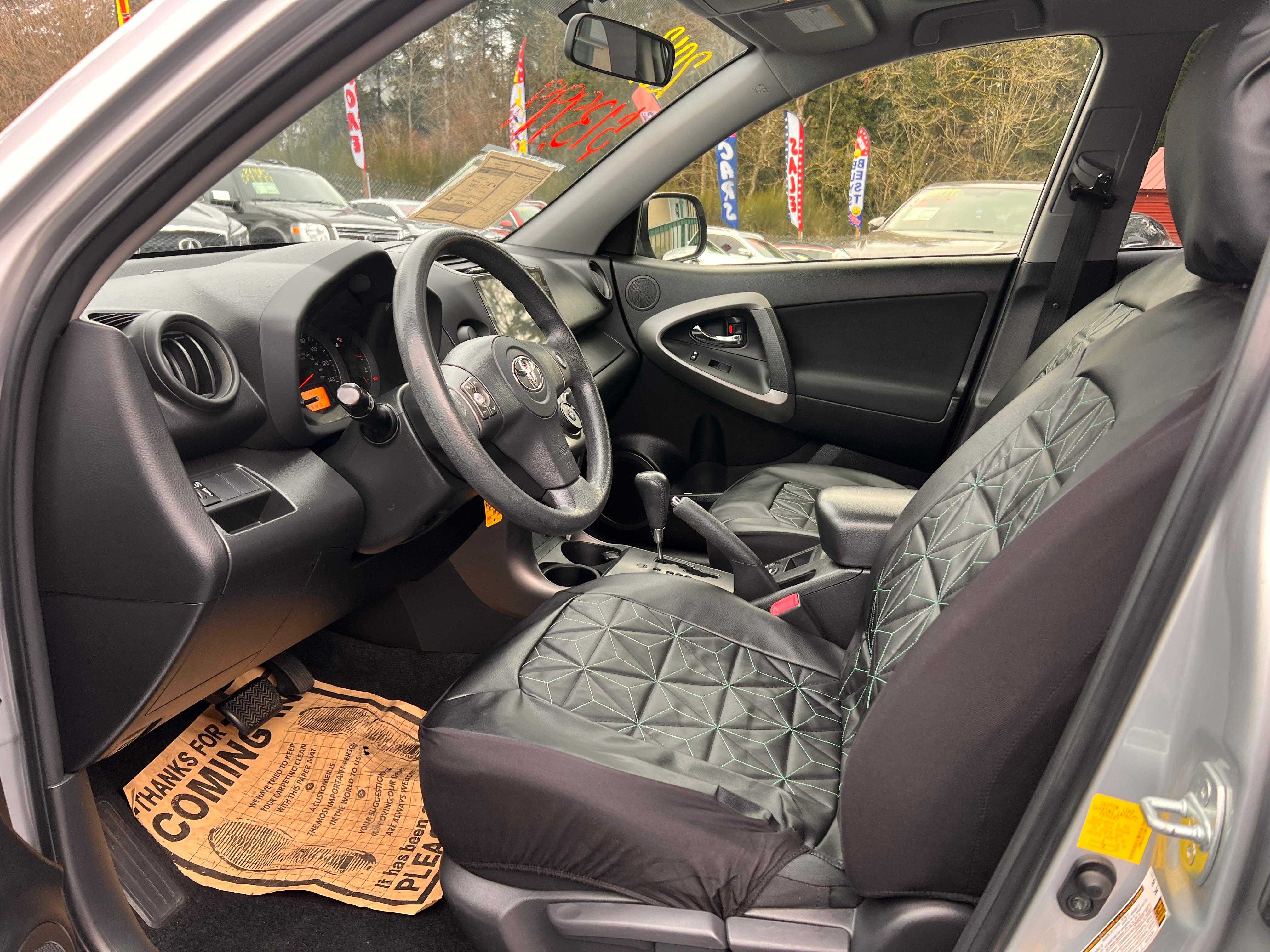 Toyota Rav4 Image 17