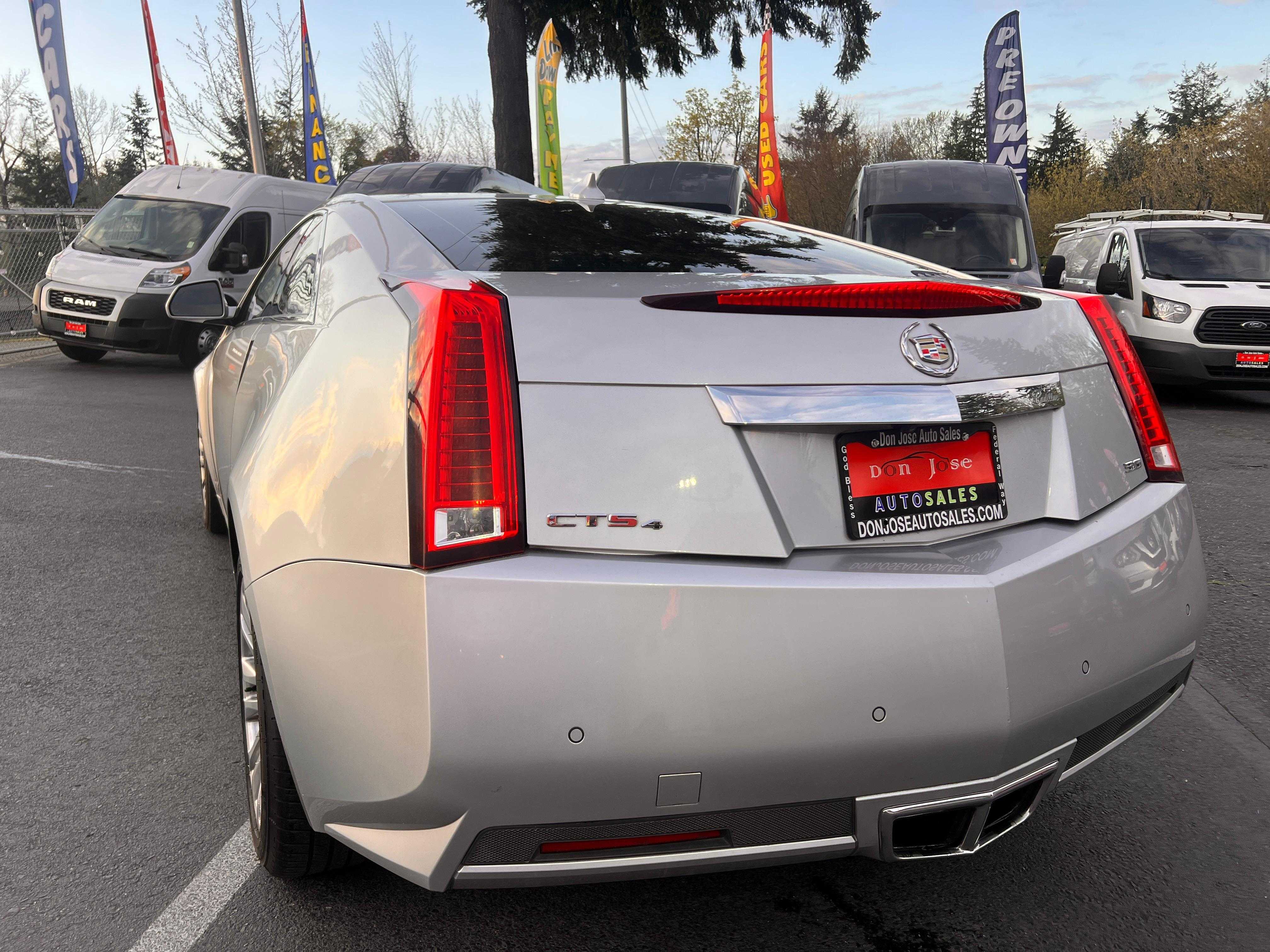 Cadillac Cts Image 9