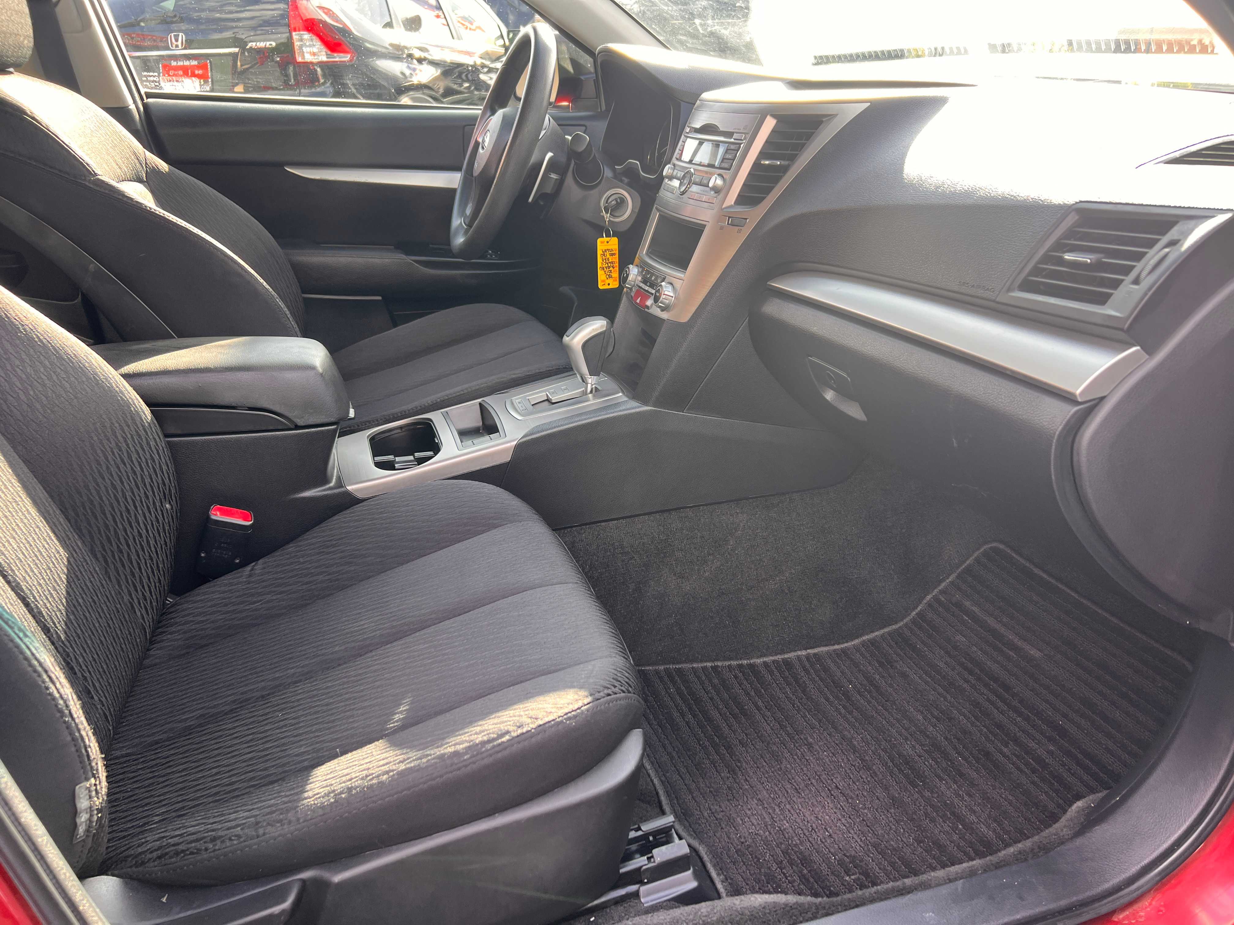 Subaru Legacy Image 3
