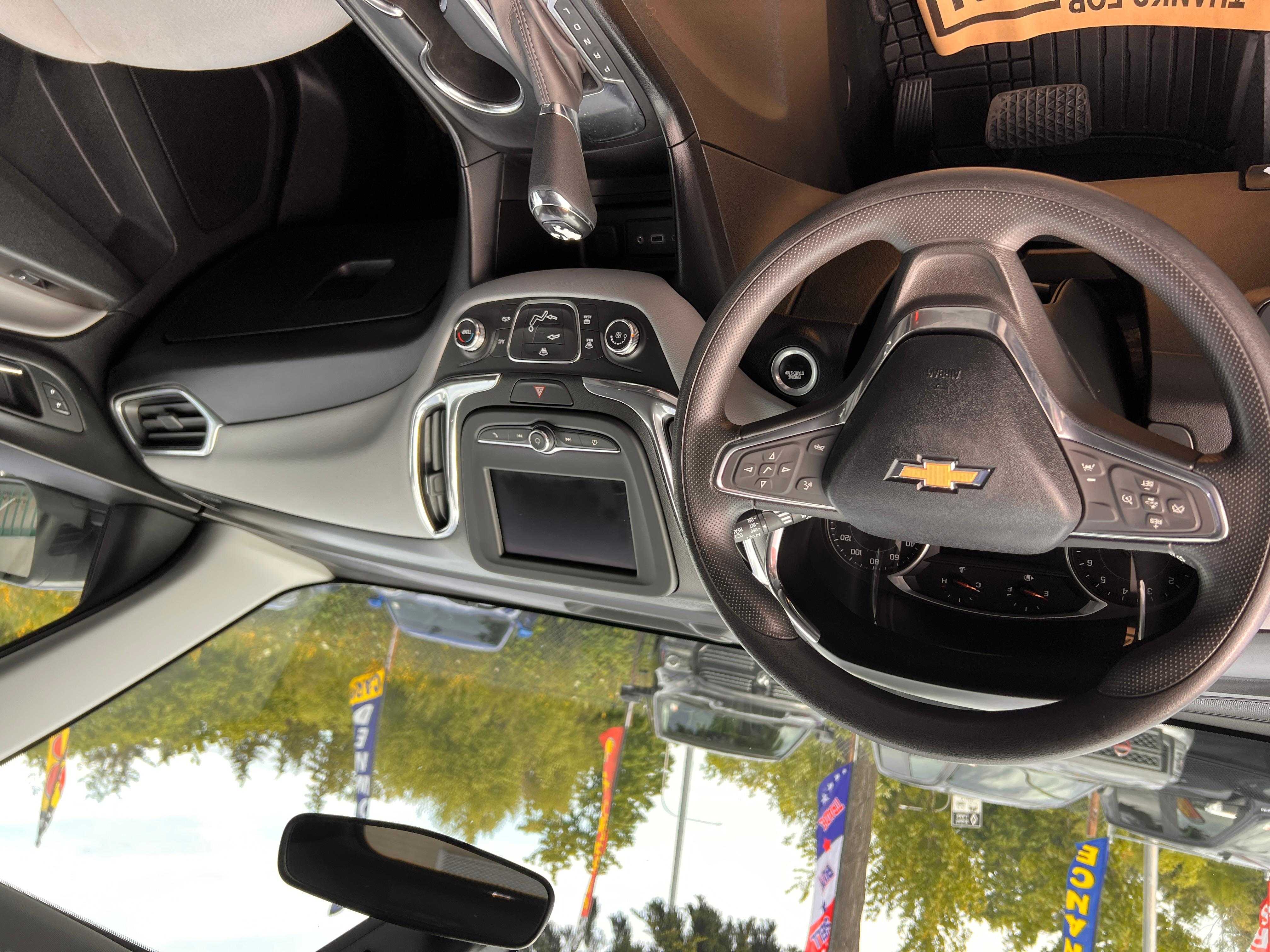 Chevrolet Equinox Image 3