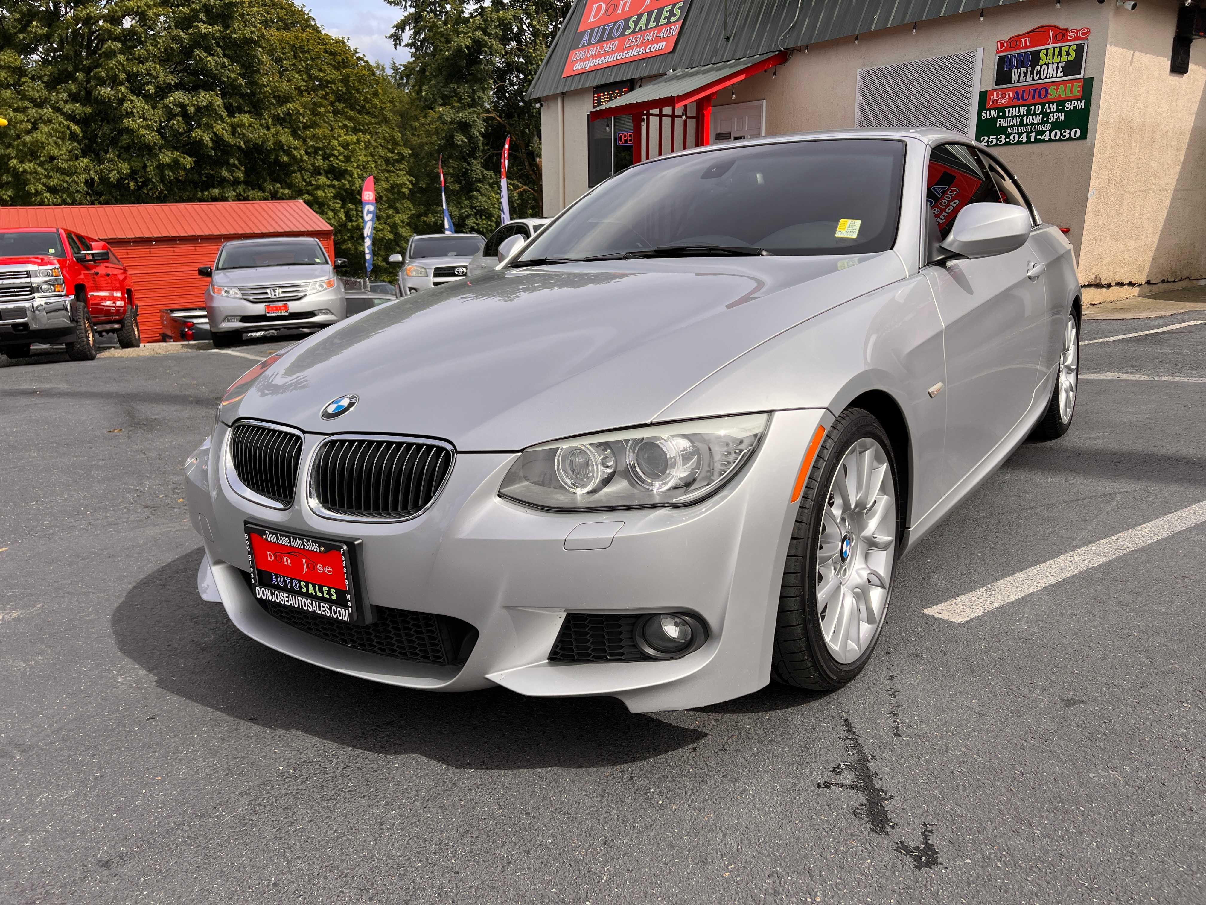 BMW 3 Series Image 15