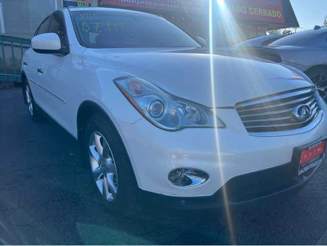 Infiniti Ex35 Image 2
