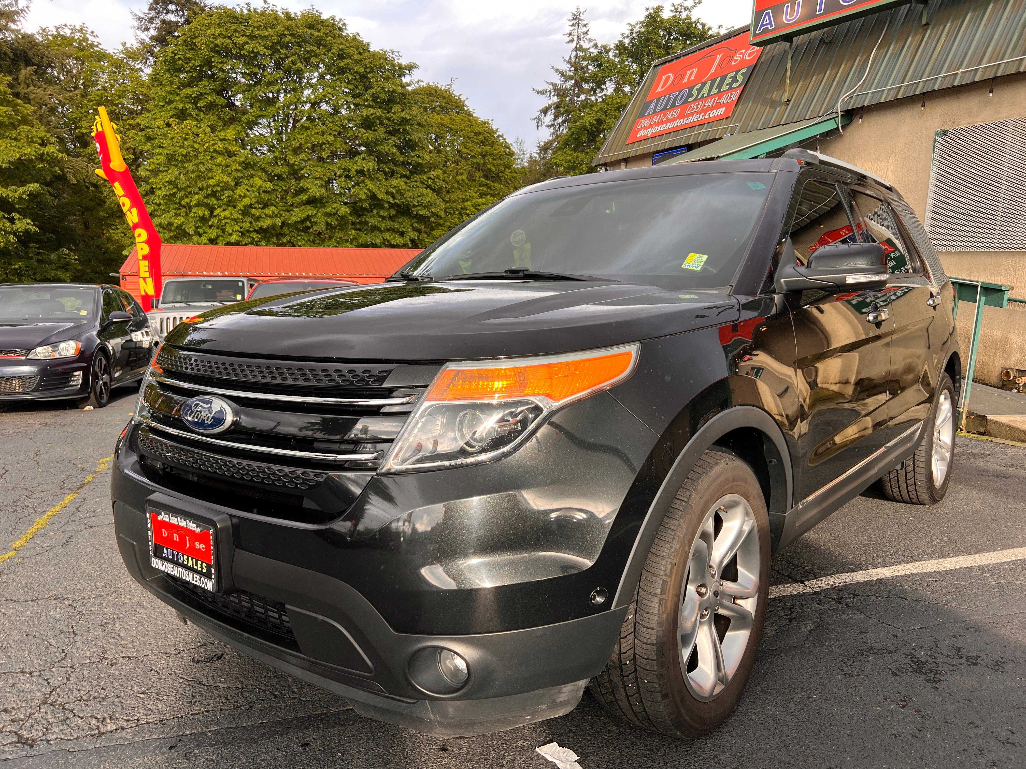 Ford Explorer Image 9