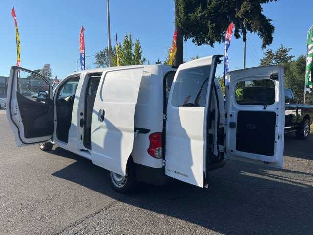 Chevrolet City Express Image 8