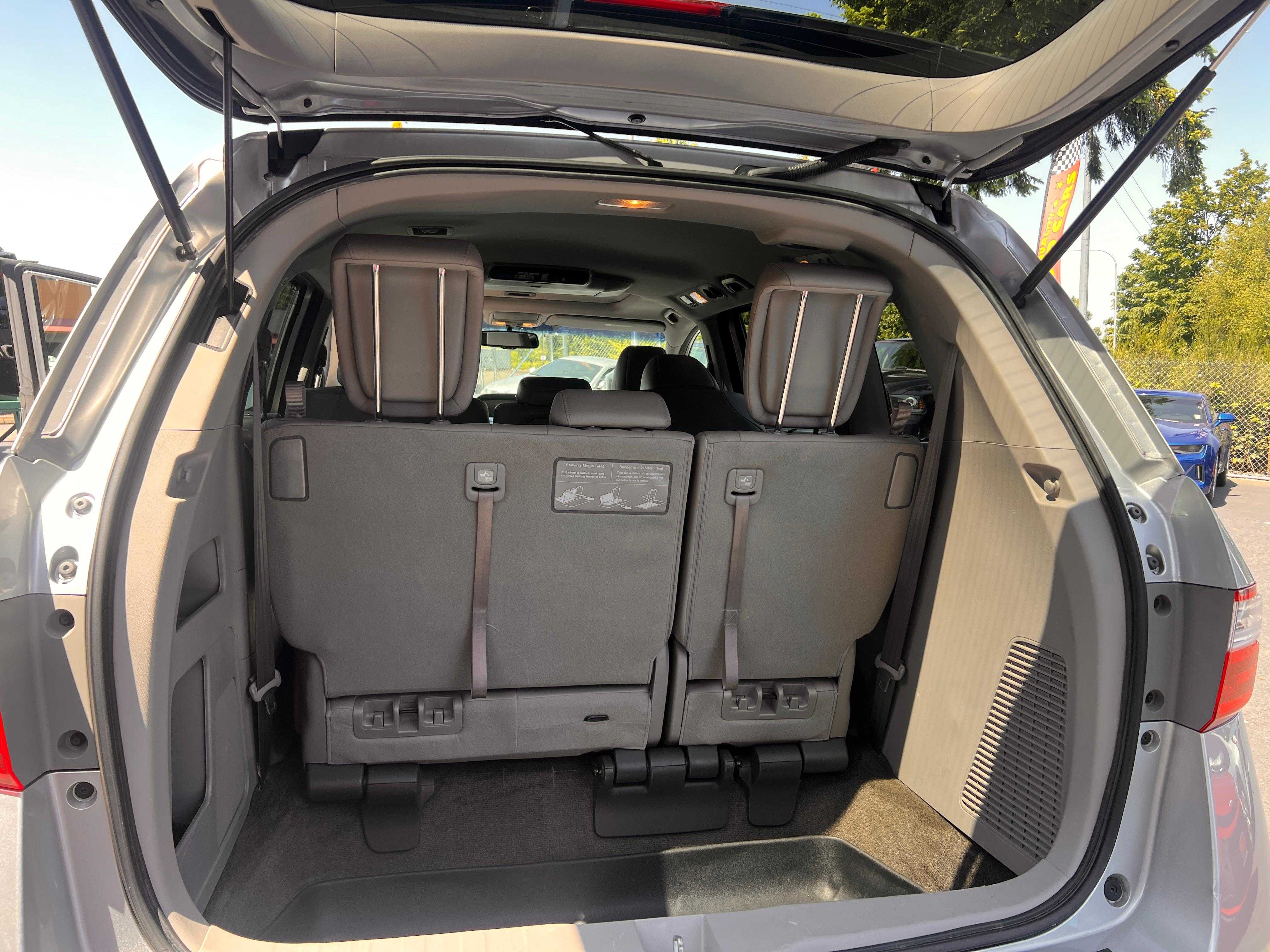 Honda Odyssey Image 7
