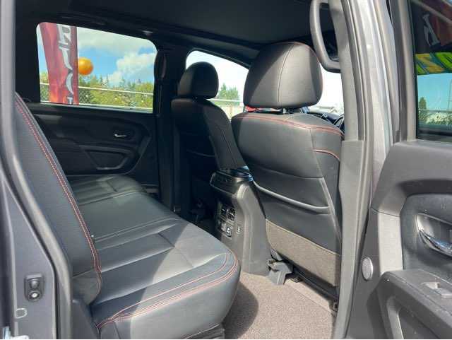 Nissan Titan Image 6