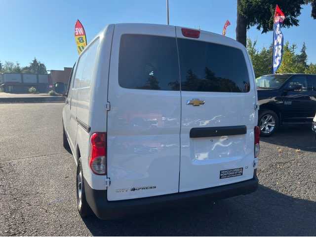Chevrolet City Express Image 4