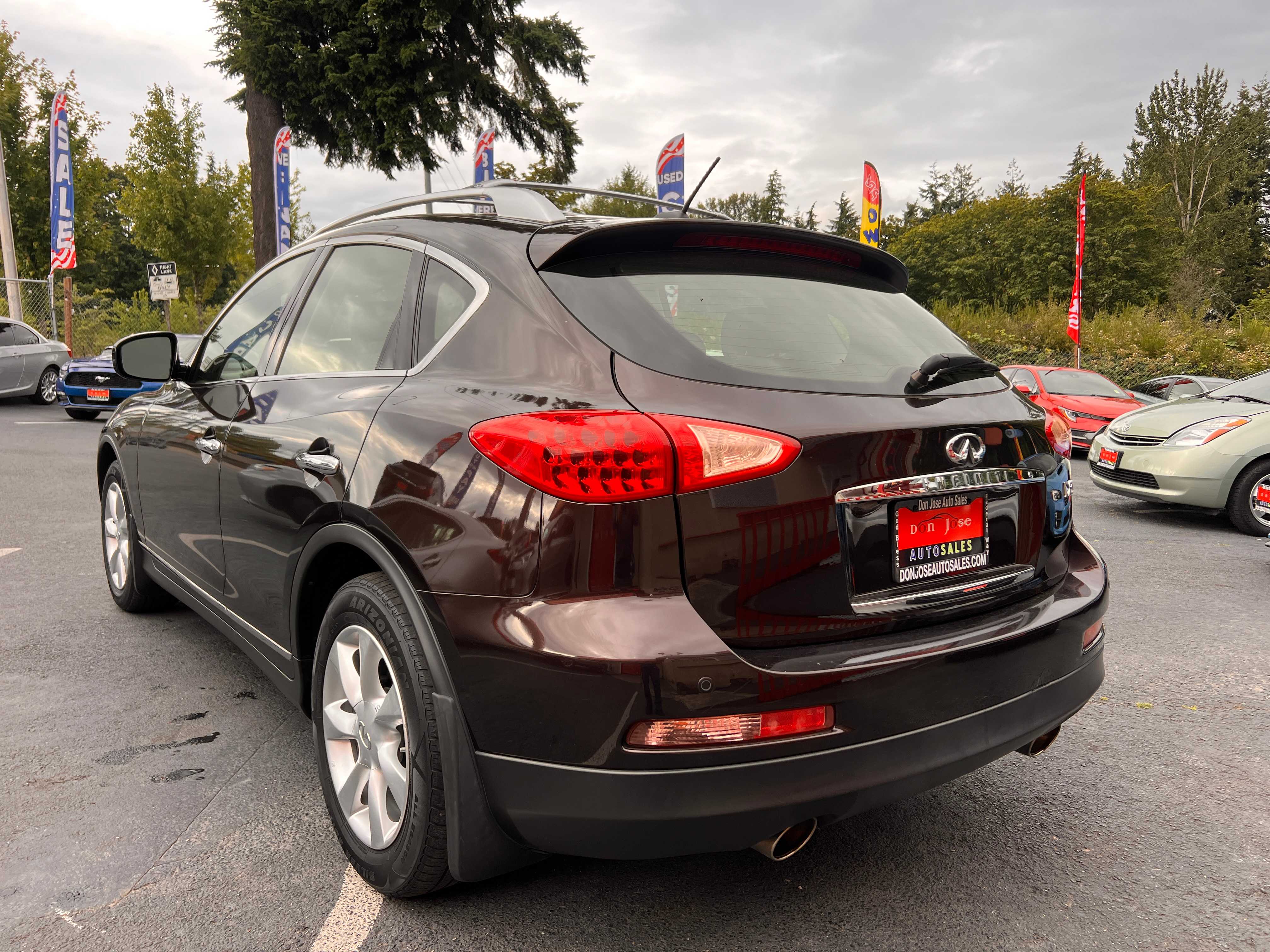 INFINITI EX35 Image 15