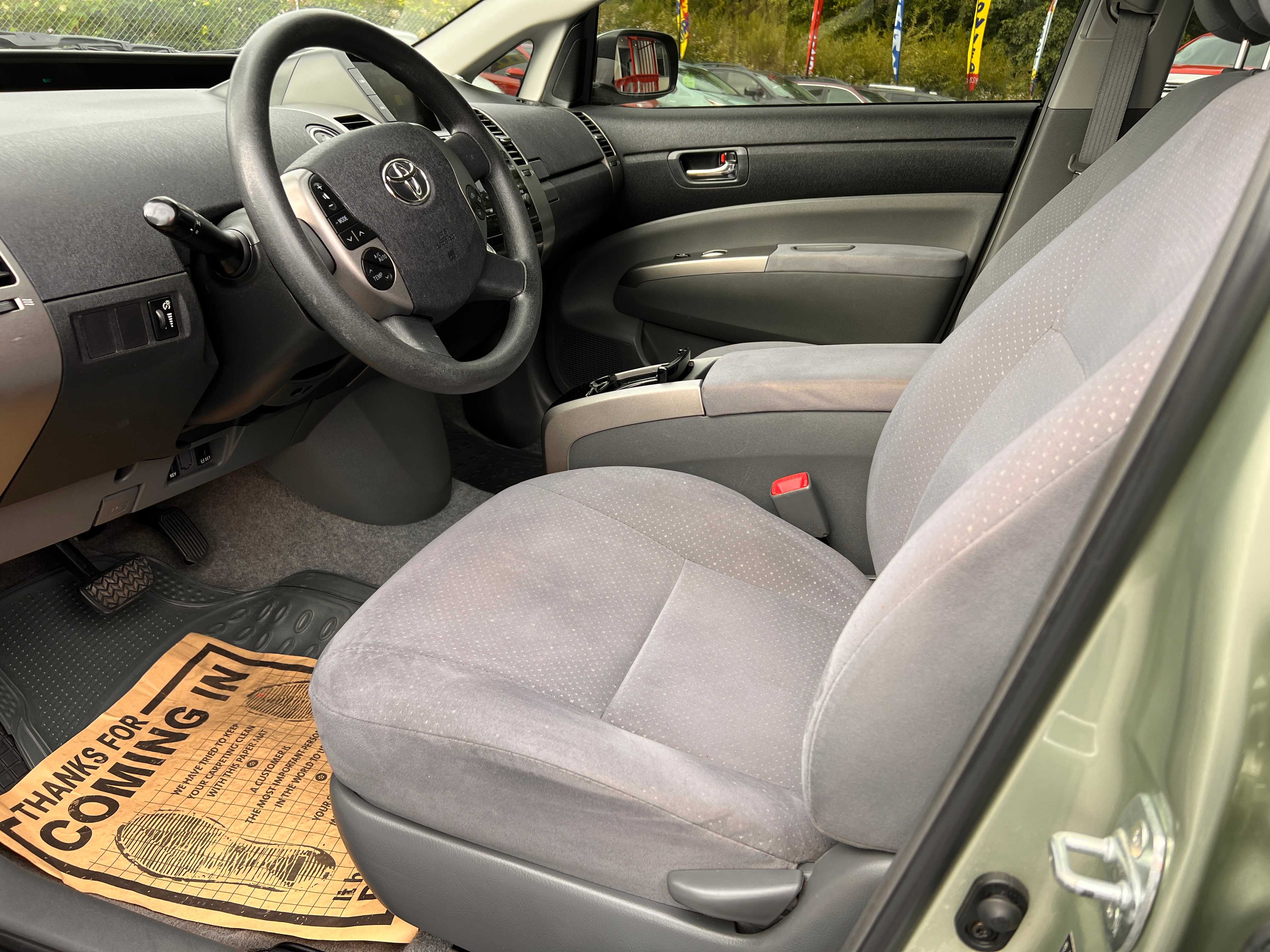 Toyota Prius Image 4