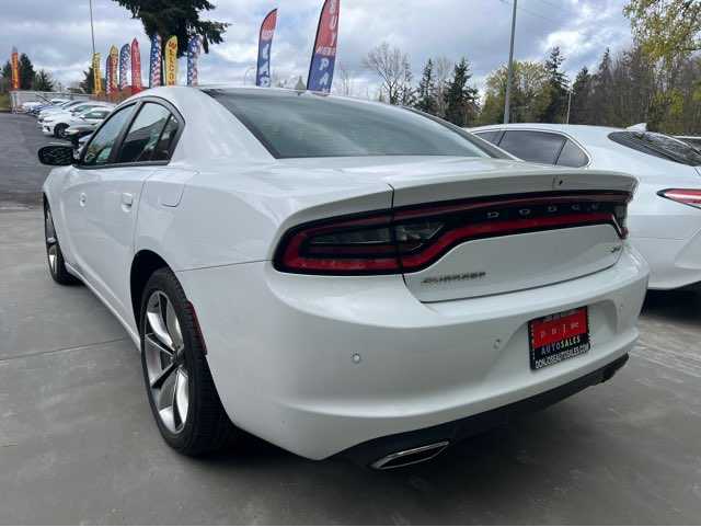 Dodge Charger Image 4