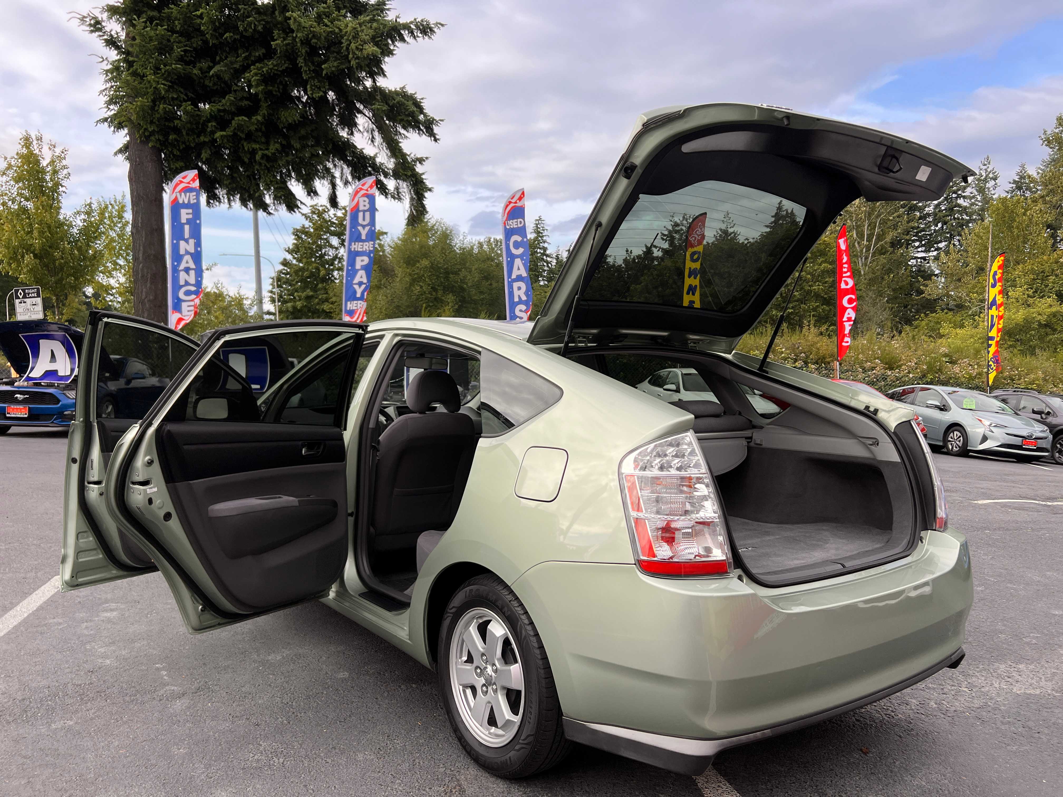 Toyota Prius Image 3