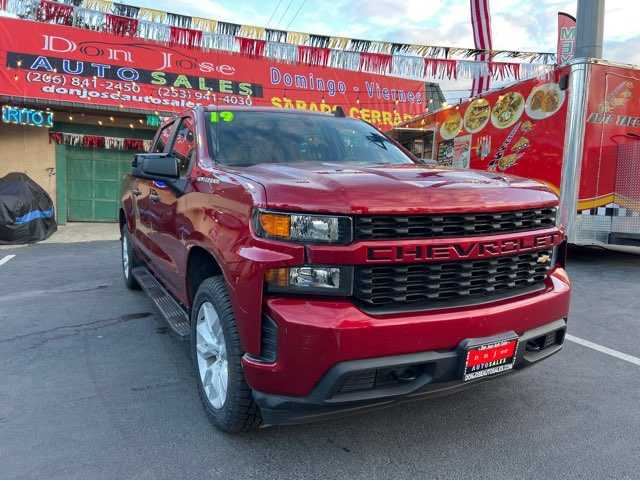 Chevrolet Silverado 1500 Image 2