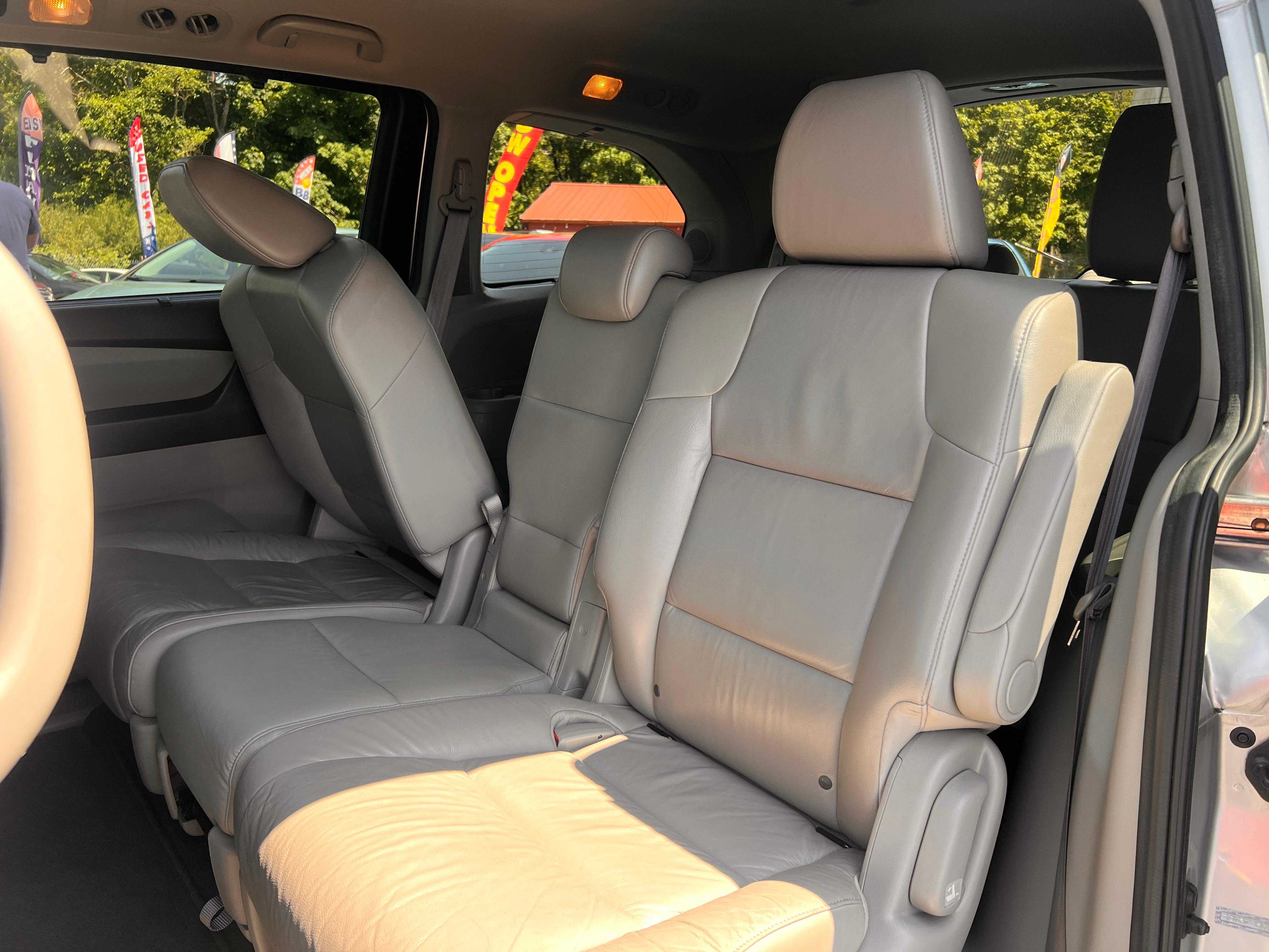 Honda Odyssey Image 5