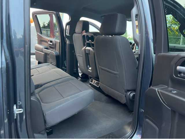 Chevrolet Silverado 1500 Image 10