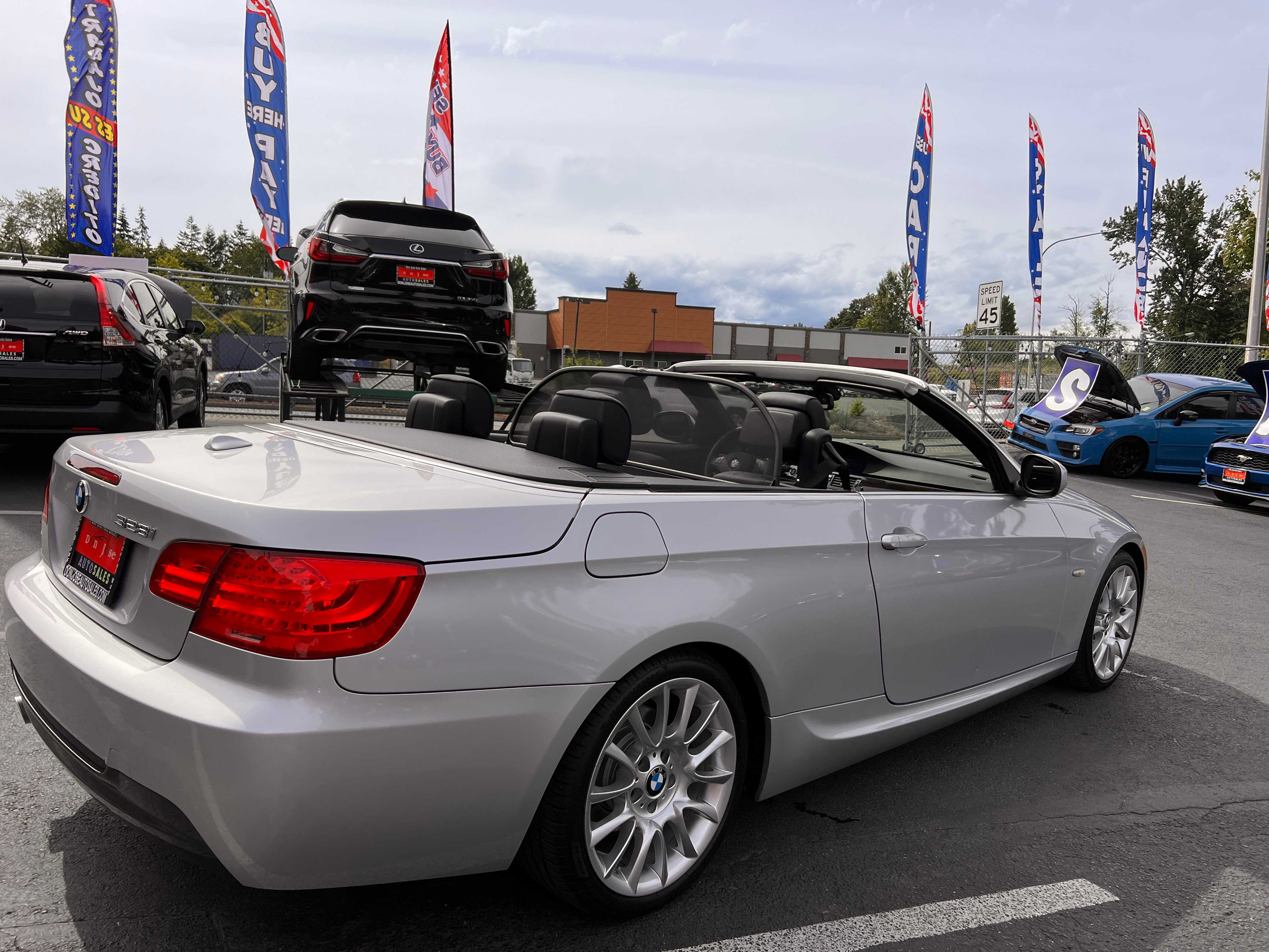 BMW 3 Series Image 3